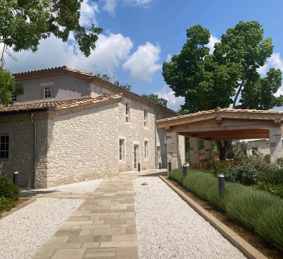 Chateau Lecusse - La Grande Roche - Hotel, Spa, Boutique & Restaurant Broze